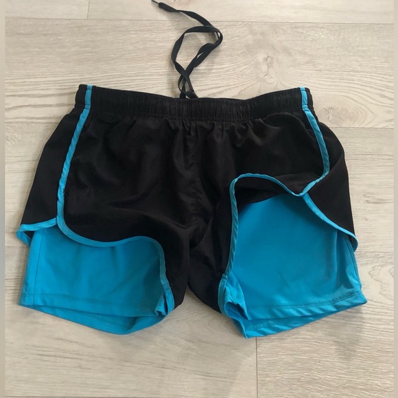 Velocity 2-in-1 Active Running Dri-Fit Vented Shorts - Picture 4 of 16